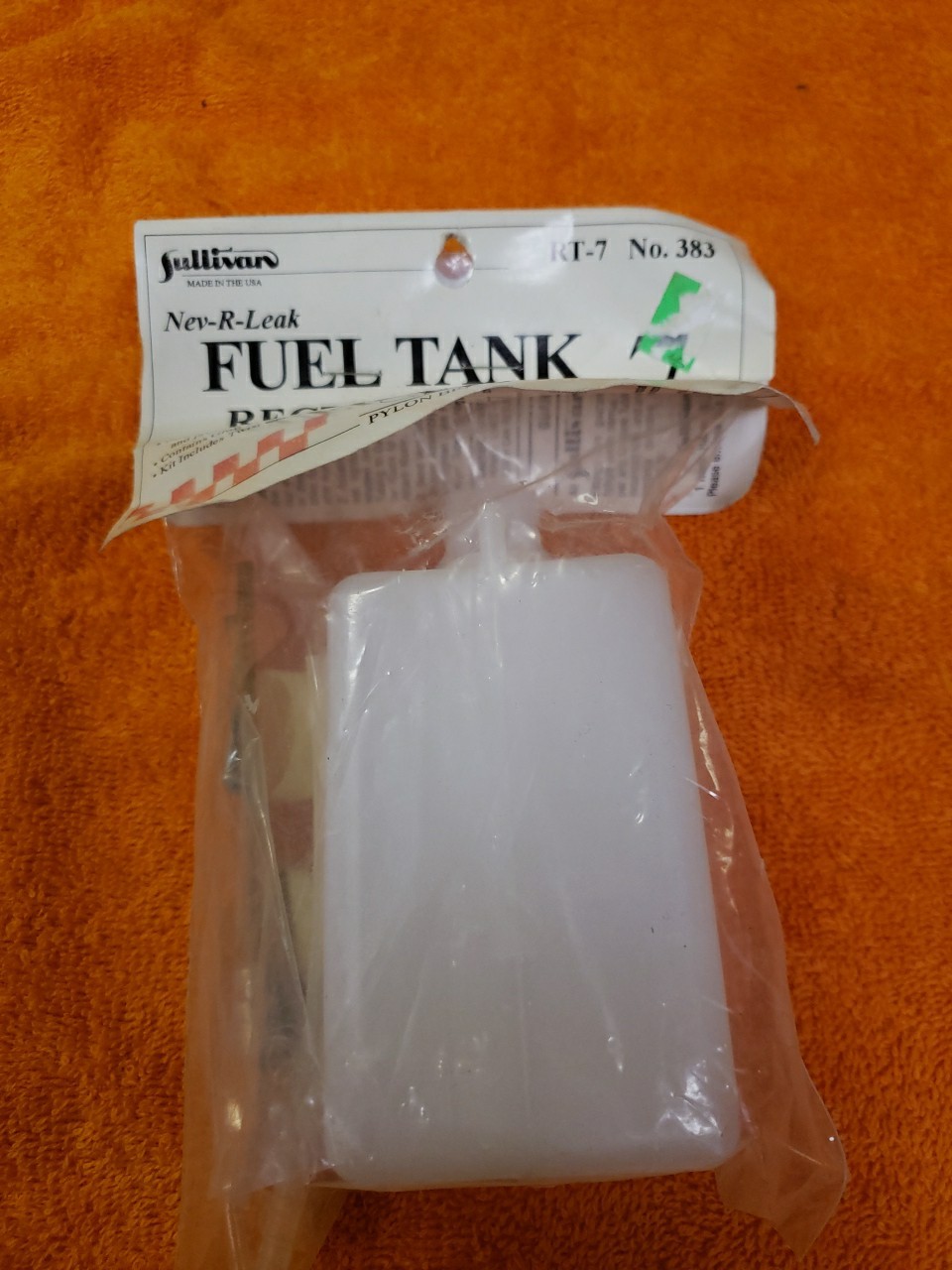 Sullivan Tank Fuel Tank Rectangular Style – 7 Oz/207cc RT-7 New – No 383 – P26