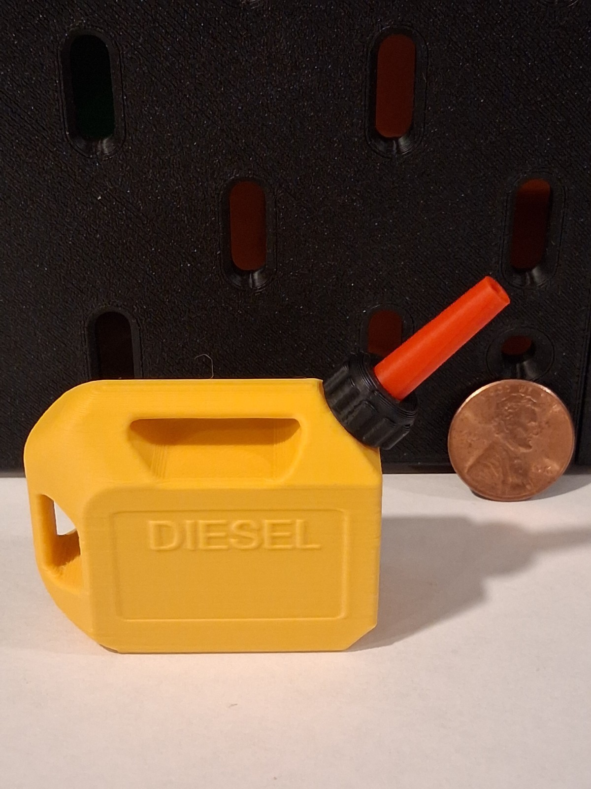 250 Pcs Miniature Diesel Cans 1/10 Scale