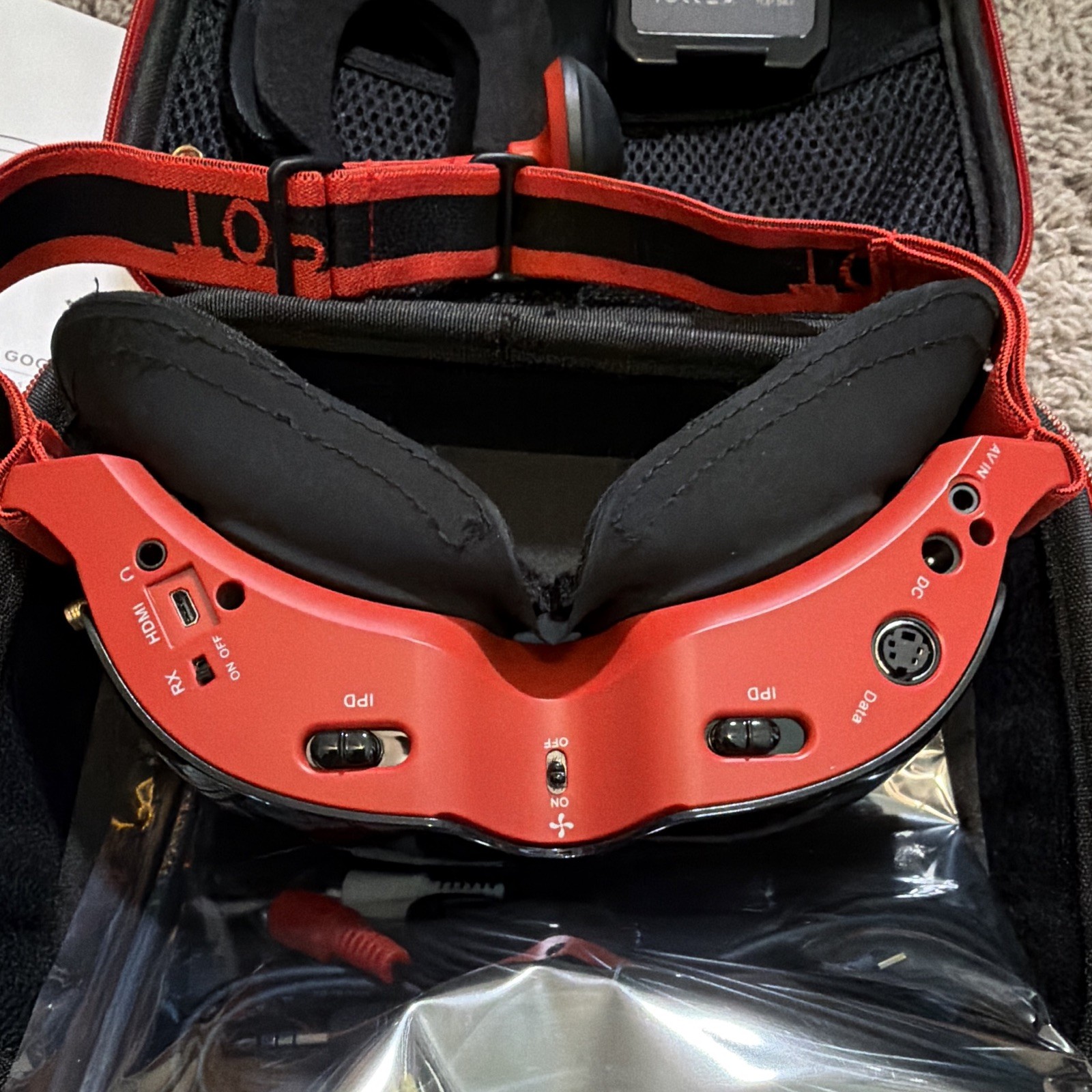 Top Sky Modular 3D FPV Goggles VR Headset Red/Black Case 7.4V Battery