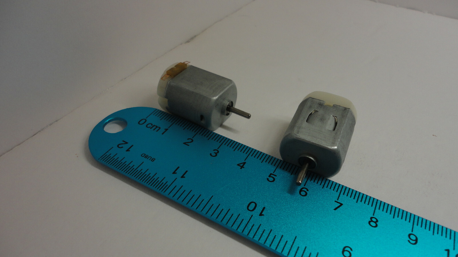 Small Micro Motor 130 Pony Up Four Drive DC Power DIY Production 3V 4V 5V 6V 3-6