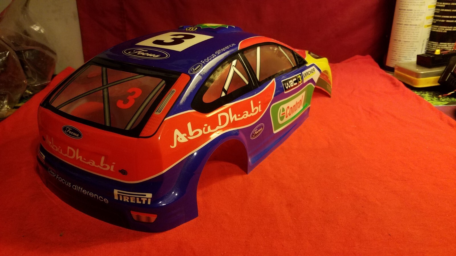 abu dhabi touring car body & red bull body traxxas 4tec kyosho fazer hpi rs4 ts4