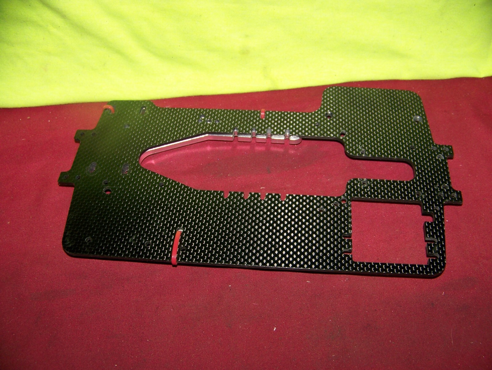 traxxas tmaxx supermaxx xtreme racing fullforce carbon fiber chassis rc parts