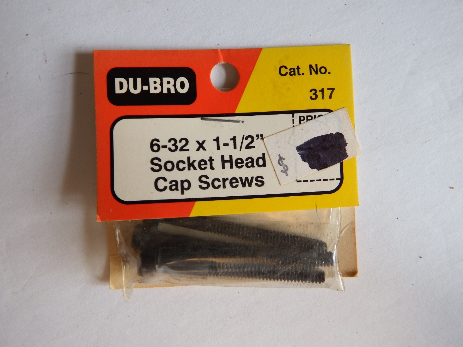 DU-BRO -6-32 x 1-1/2″ Socket Head Cap Screws – Model # 317