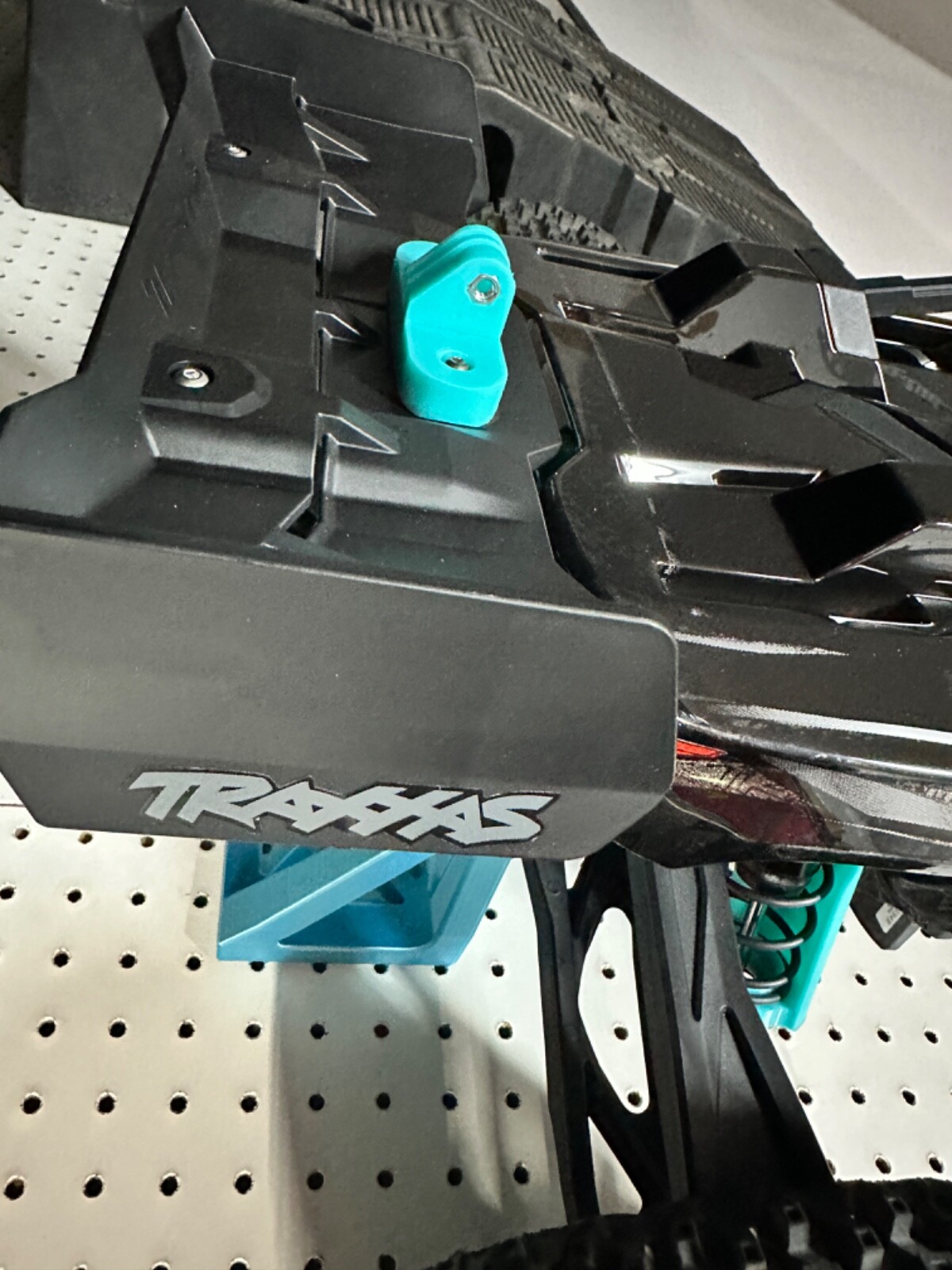 GoPro Wing Mount with Extended Hardware – Compatible with Traxxas XRT