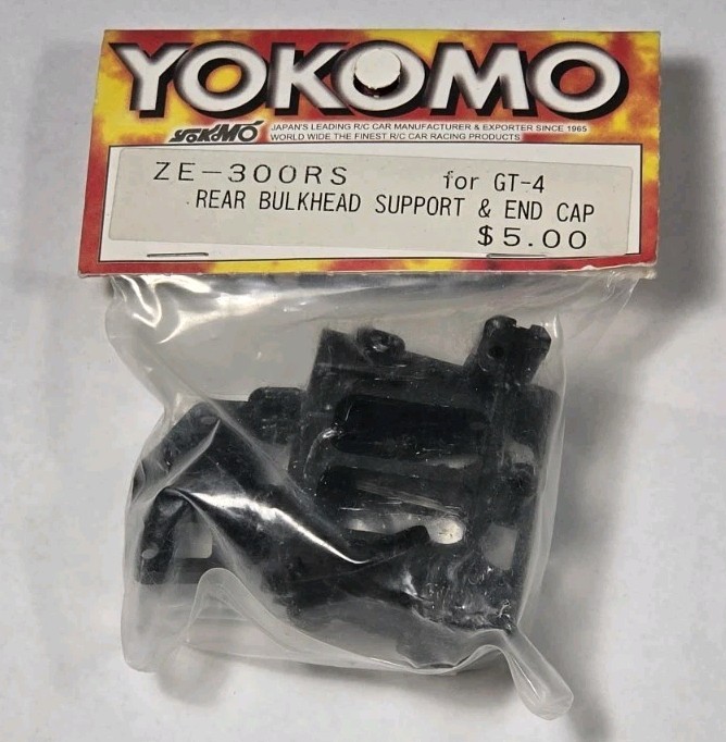 Yokomo ZE-300RS Rear Bulkhead Support & End Cap for the GT-4 RC
