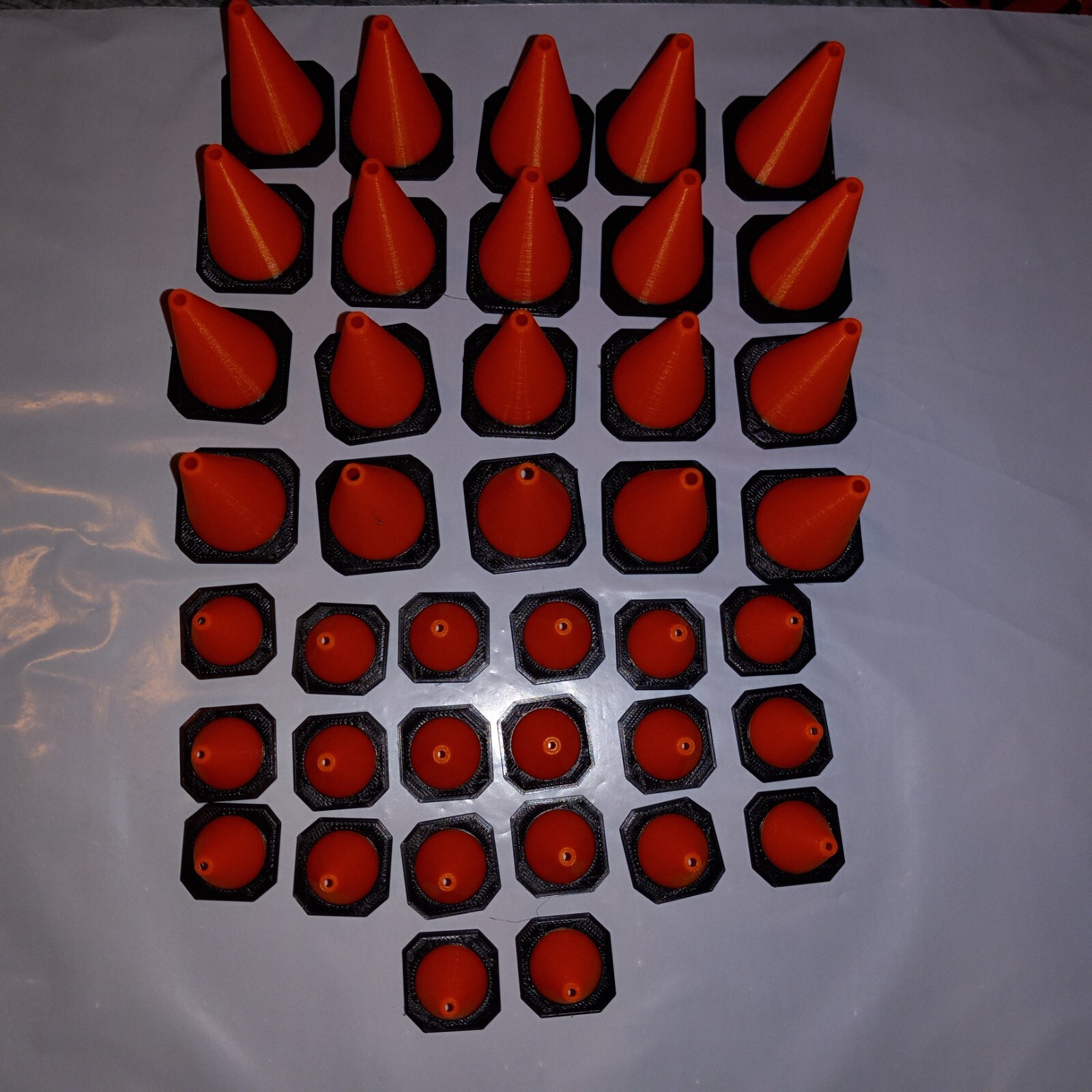 1/10 Scale Orange RC Traffic Cones Set of 40. 20 big, 20 small, Crawler, Course