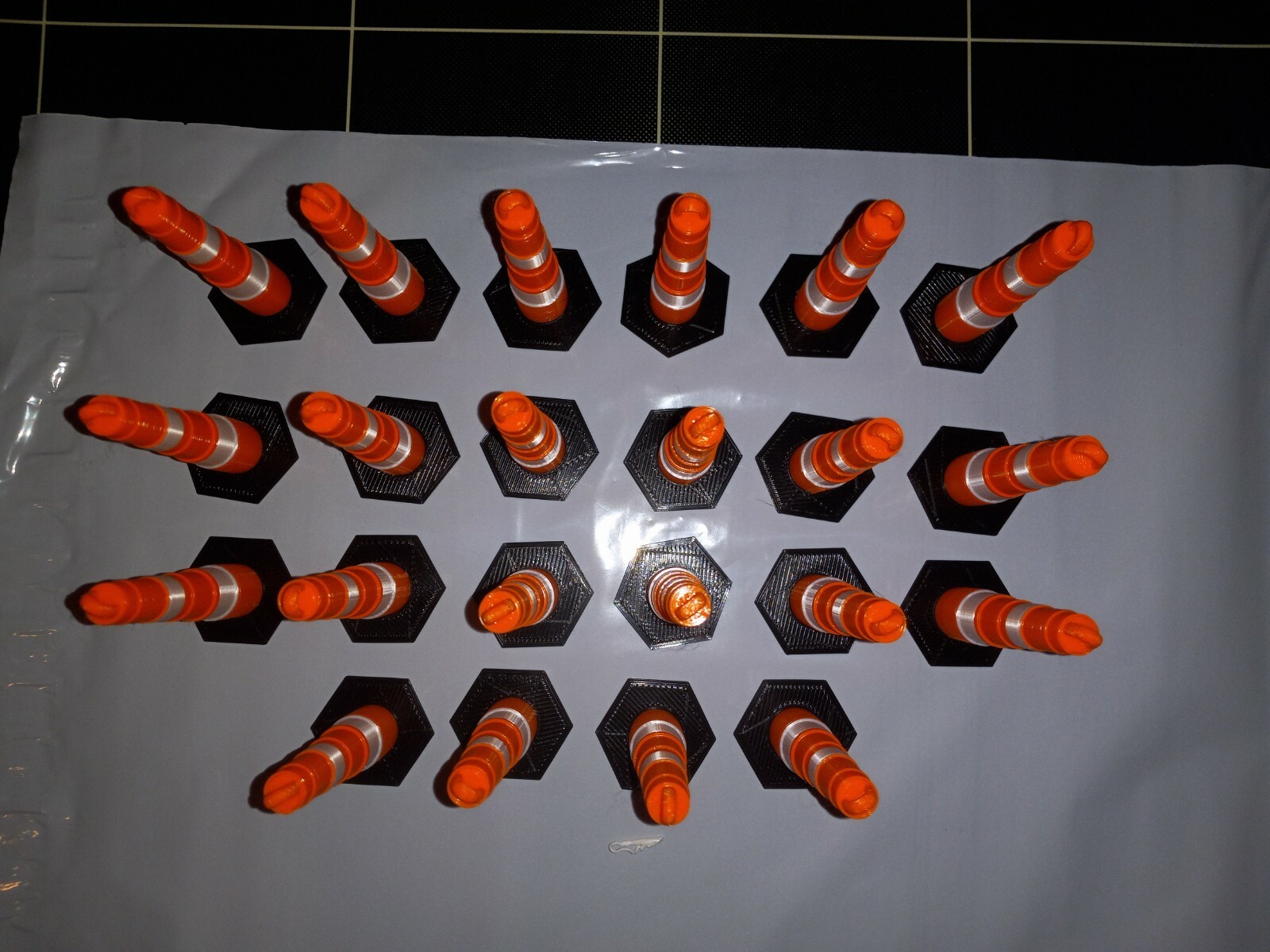 Set of 22 RC Scale Orange & Reflective White Road Barrier Cones 1/14 Scale RC