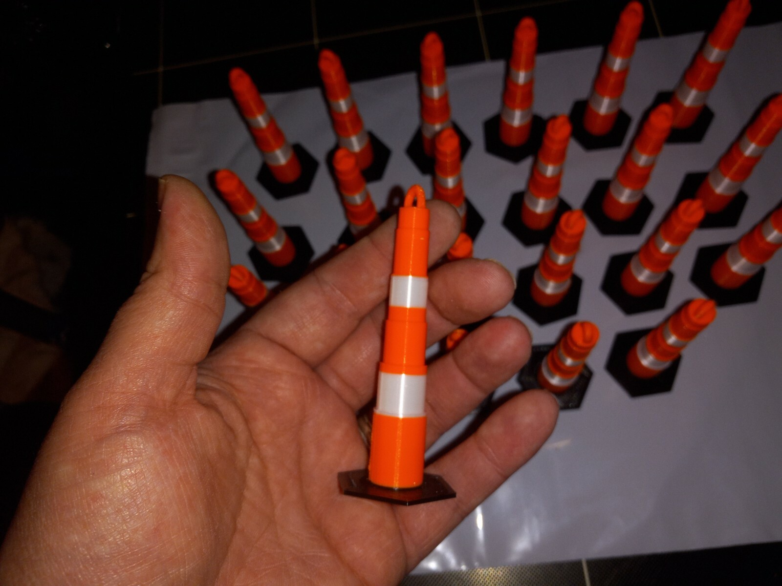 Set of 22 RC Scale Orange & Reflective White Road Barrier Cones 1/14 Scale RC