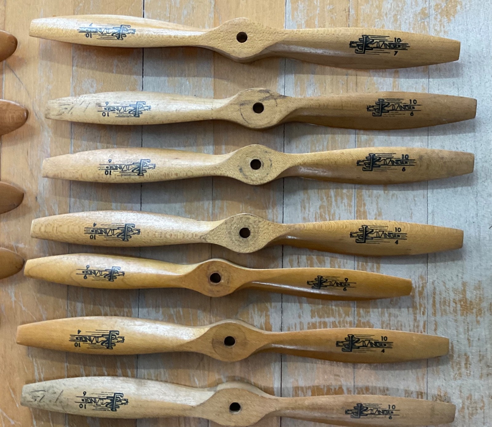 (20) VINTAGE WOOD PROPELLER LOT RC AIRCRAFT = TOP FLIGHT- REV UP- JZ ZINGER X 20
