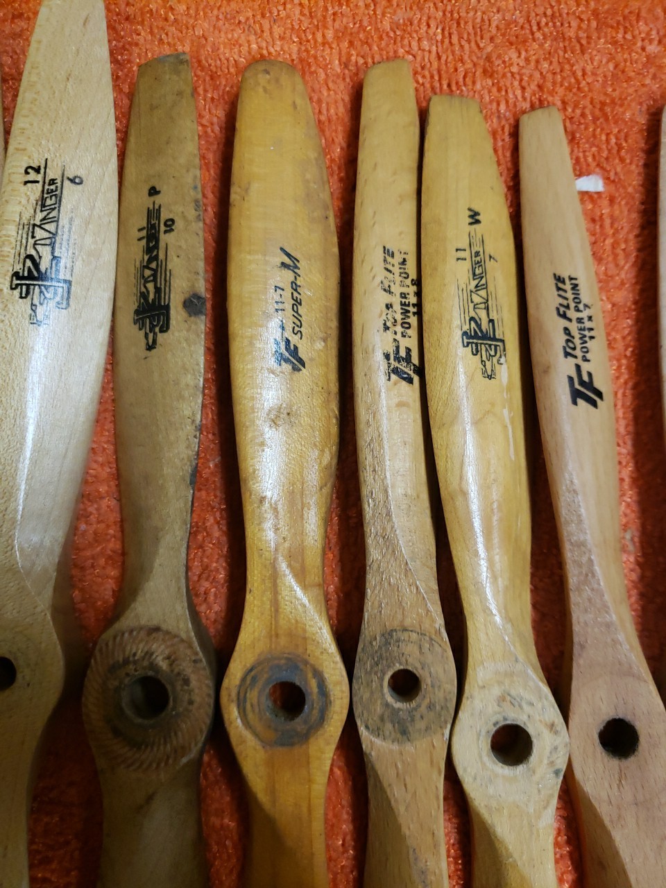 Lot Of 14 Wood Props – JZ & Top Flite Wood Propeller – 9″ To 13″ Size Props