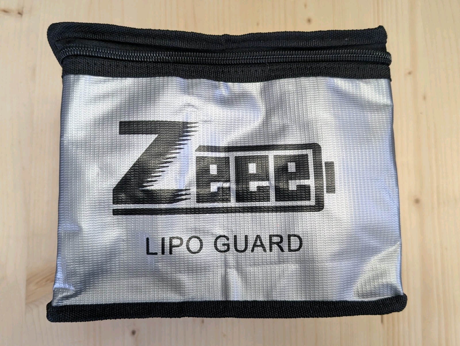 Zeee Lipo Battery Safe Guard Fireproof Explosionproof Bag for Charge & Storage