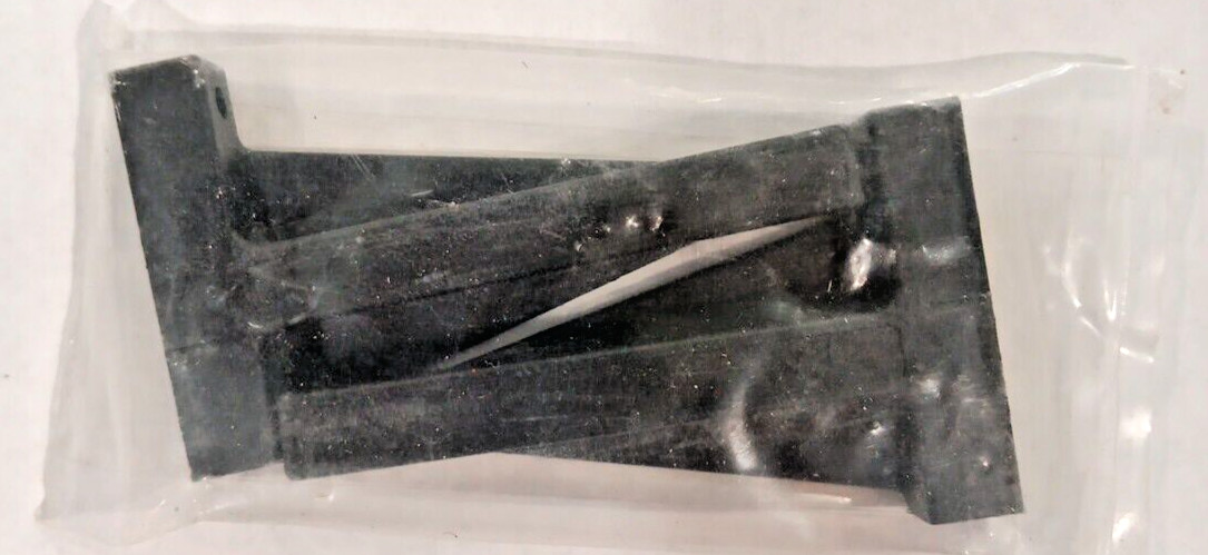 GREAT PLANES PN #GPMA2827 ~NIP~ ENGINE MOUNT – COMBAT SPITFIRE .25 GP/EP ARF