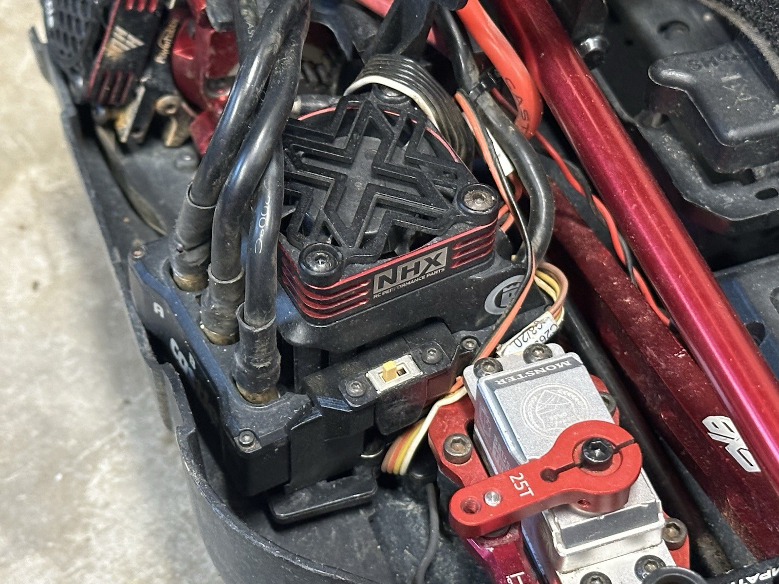 Low Profile Versatile Lock-in Mount For Castle Mamba Monster X 8s (MMX8S)