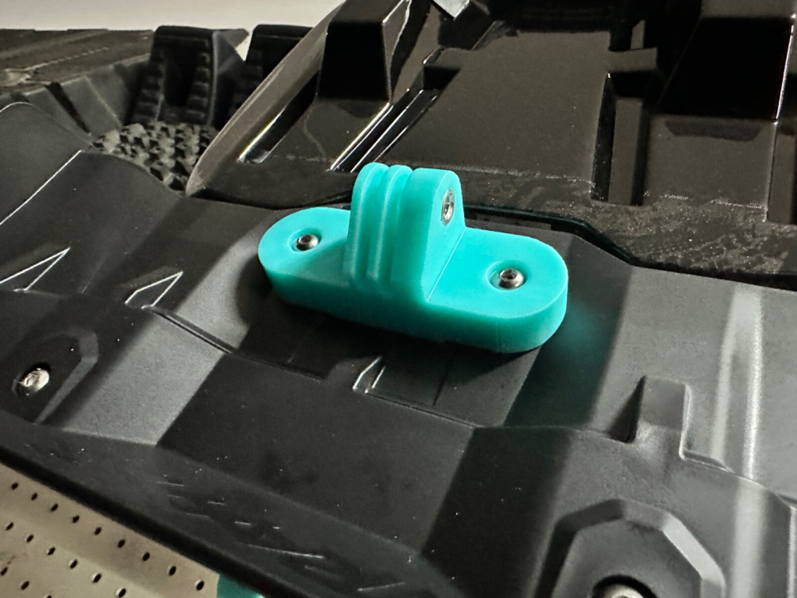 GoPro Wing Mount with Extended Hardware – Compatible with Traxxas XRT