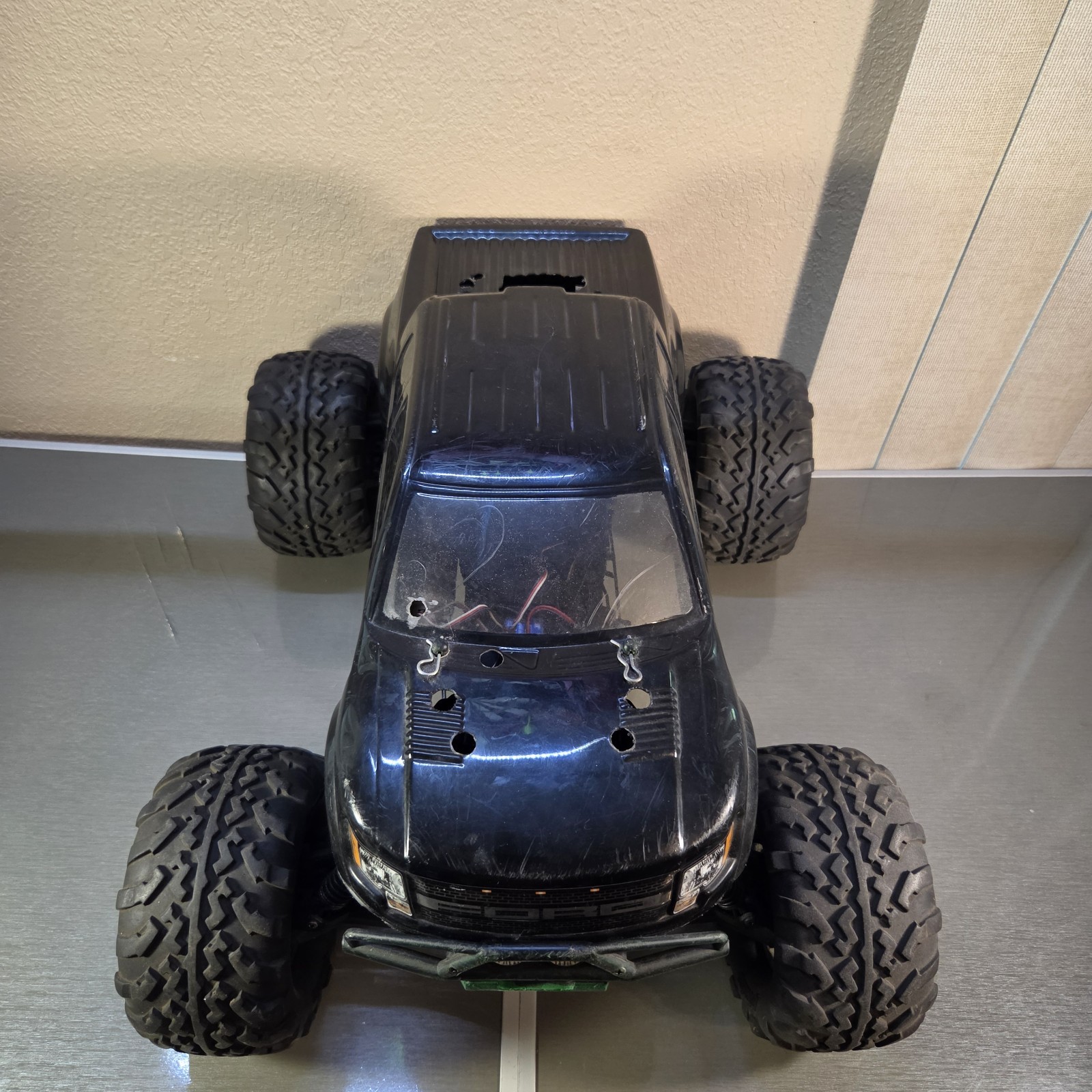 Hpi Savage With A Mach .26 nitro Engine. (No Radio) Parts Or Repair.