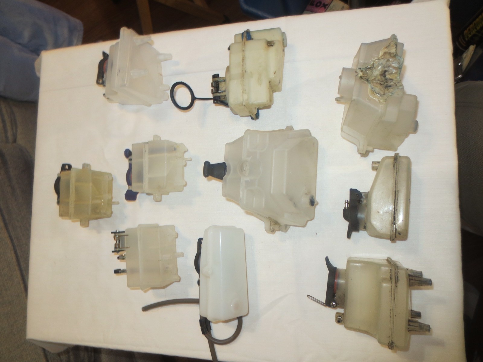 lot of Vintage RC model Cars/Airplane/Boat Plastic Fuel Tanks I have no Idea ?