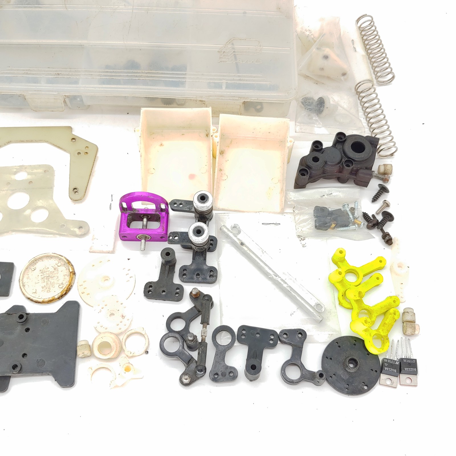 Authentic Vintage (No Re-Re) Team Associated RC10 Parts Lot 6378 Battery Holder