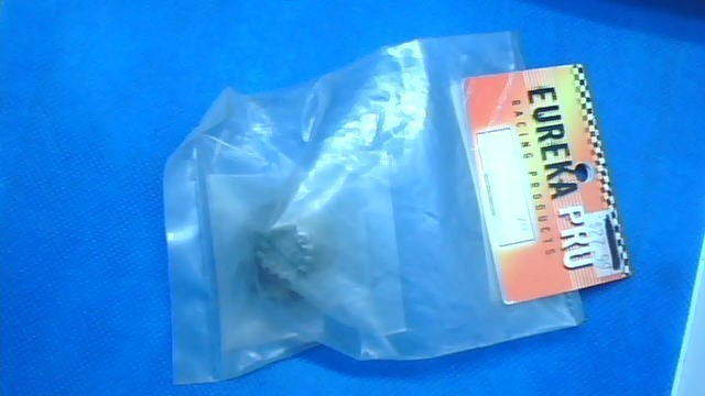 NOS Clutch Bell 14T Suit 1/8 Eureka #14t