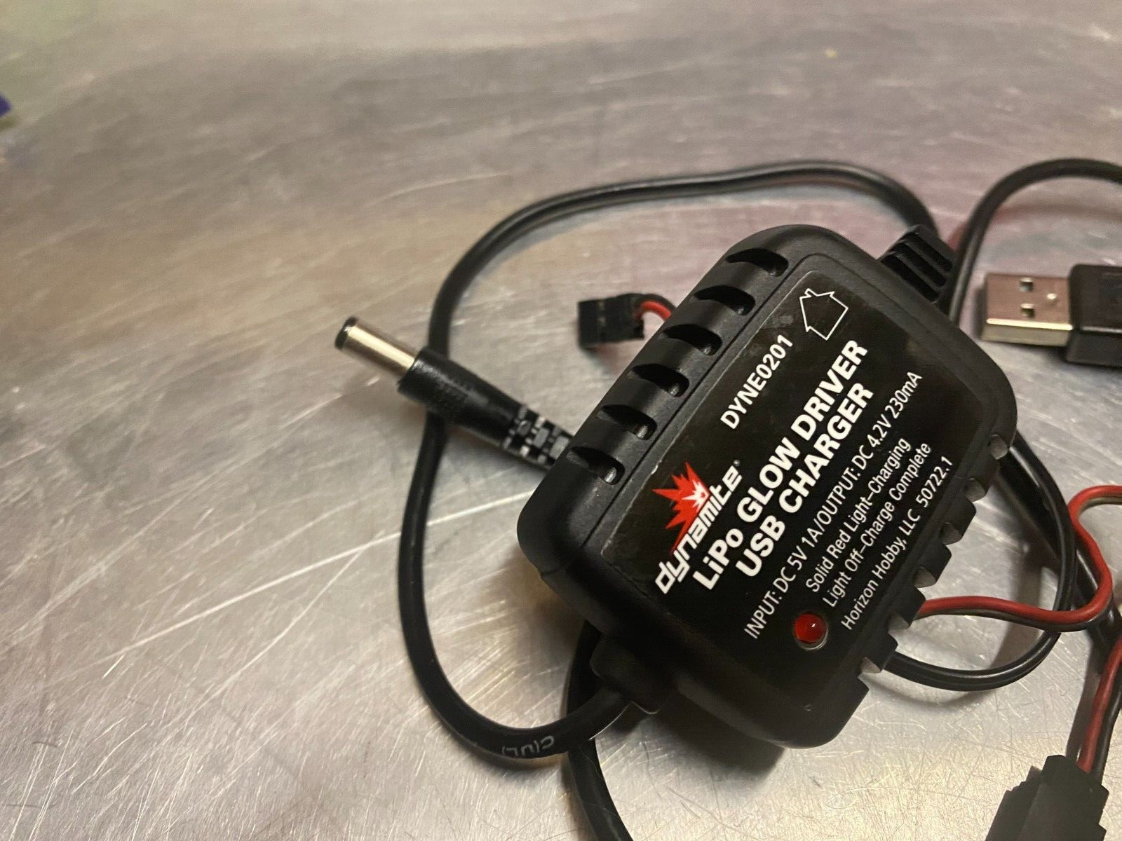 DYNAMITE USB CHARGER * TRAXXAS LOSI ASSOCIATED KYOSHO TEKNO MUGEN HPI SERPENT ✅