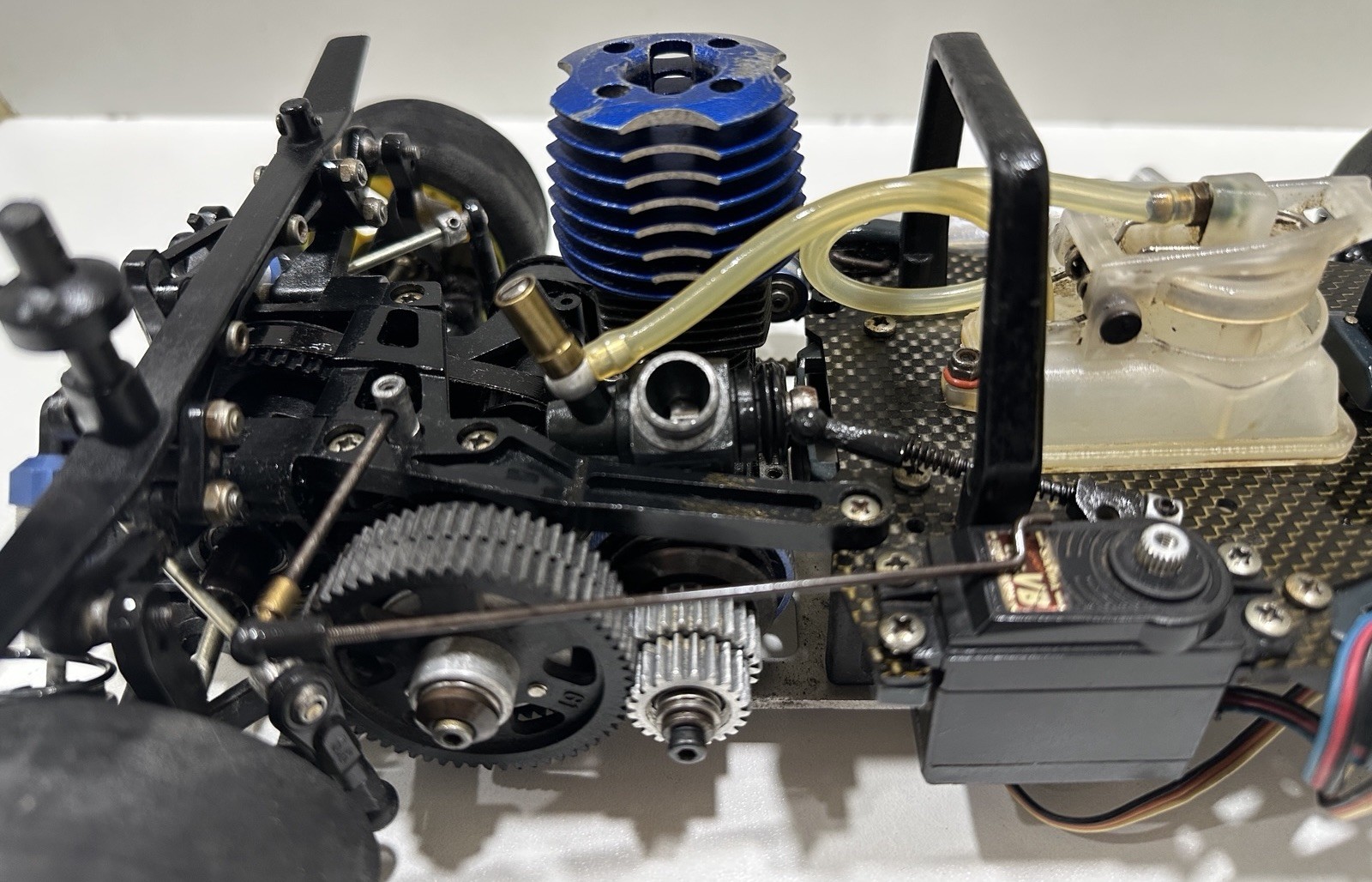Kyosho V-One RR 4WD 1/10 Nitro On-Road Touring Car. SII, R3, R4
