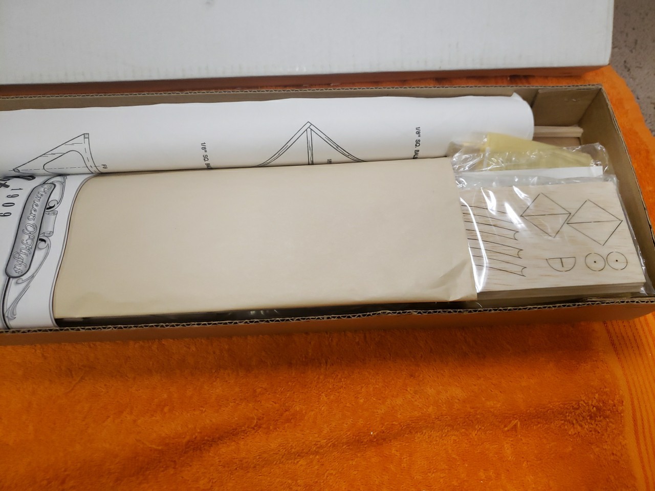 SIG Kit – Sig 1909 Antoinette Indoor RC Scale KIT – 49.25″ wingspan – New!