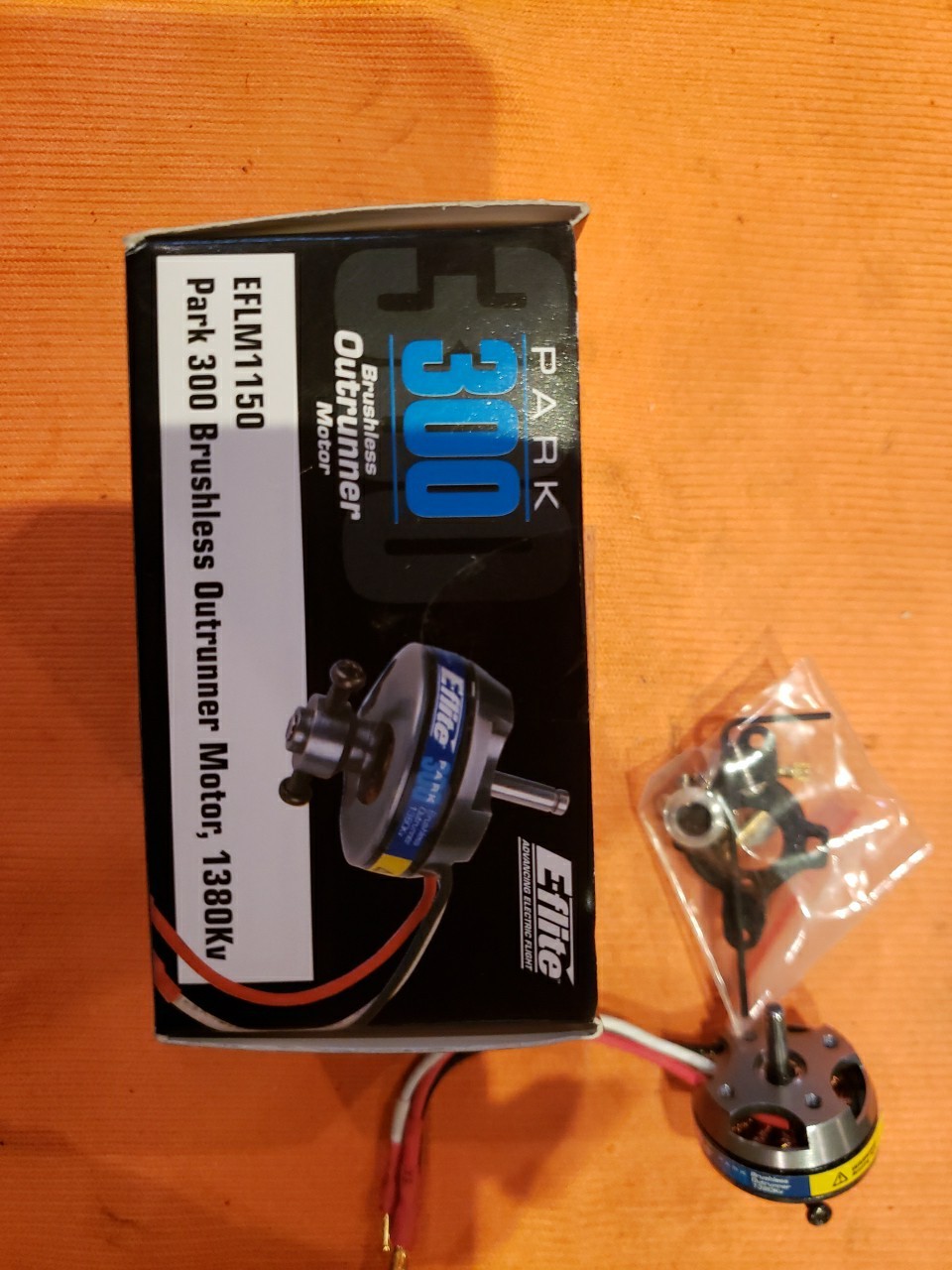 E-flite Brushless Outrunner Motor 1380Kv Park 300 – New – JT25 – Part EFLM1150